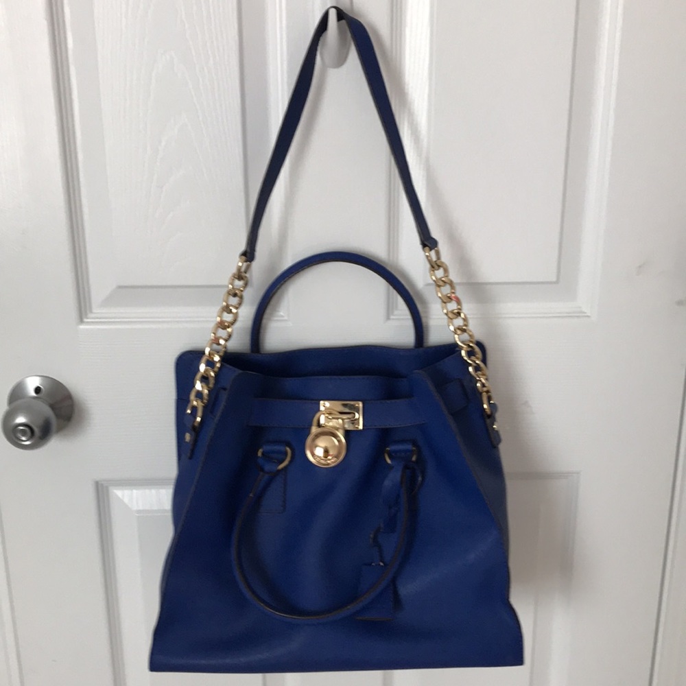 MICHAEL KORS Hand bag used couple times very good condition - Picture 6 of 10